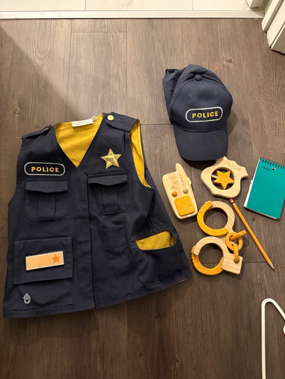 Coco Village Kids Police Costume Vest & Cap Set - w/ wooden handcuffs ++